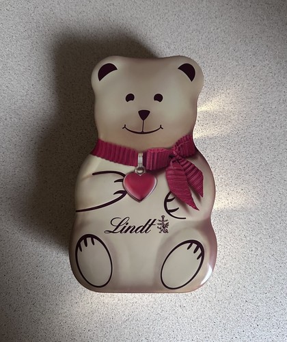 Lindt chocolate gold bear - chocolate,