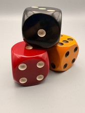 Antique bakelite dice set - antique,
