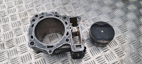 Suzuki sv1000 2004 rear - 2004,