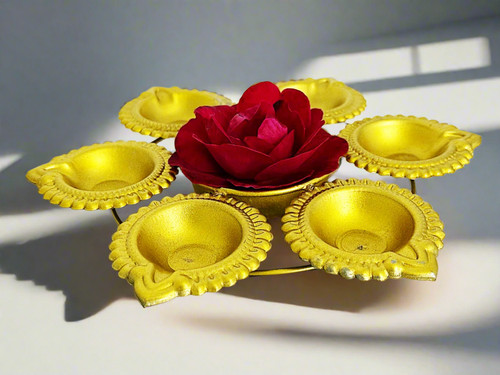 Diya faceted diwali - diya, /diwali