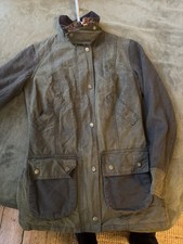 Barbour Border Beadnell Size 8
