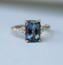2Ct Emerald Alexandrite