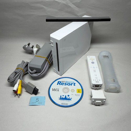 Wii console with power supply - wii,