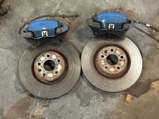 Ford Focus Rs Mk2 Front Brakes Caliper Discs And Pads