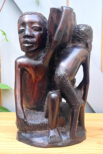 Hand carved african tree - hand, of
