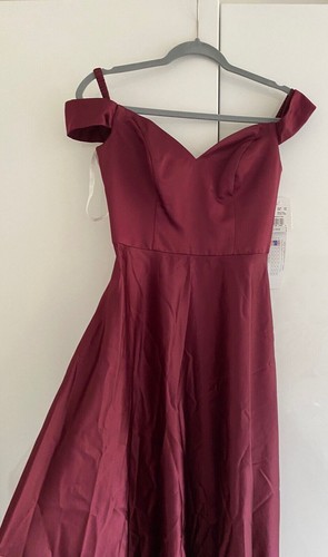 Wine colour bridesmaid - wine, bridesmaid/prom