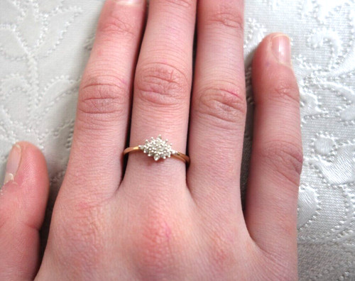 New 9ct yellow gold - gold, 15pt
