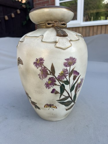 Lovely royal worcester napkin - royal,