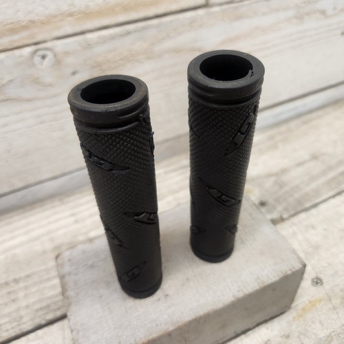 1996 bmx mtb bicycle grips - bmx,