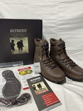 British Army Altberg Defender