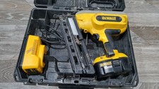 DeWalt 18V Second Fix Nail Gun