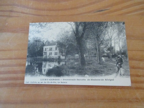 Old postcard livry gargan - old,