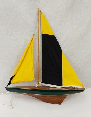 Vintage wooden pond - vintage,