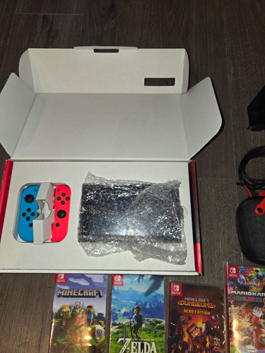 Nintendo switch console - nintendo, bundle
