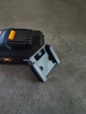 Titan TXP 18V Battery Holder