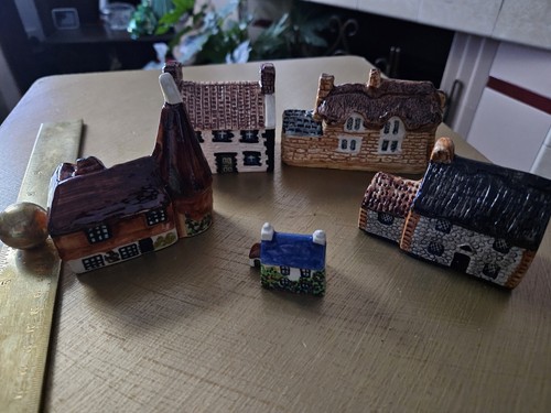 Pottery village houses john - pottery,