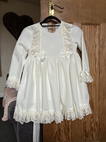 Girls spanish dress - spanish, age
