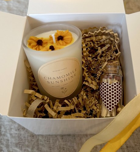 Camomile candle gift set - gift,