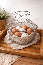 Vintage Collapsible Wire Egg