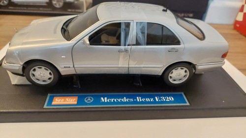 Sunstar mercedes benz - 1/18,