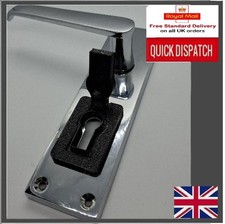 Black Traditional Keyhole