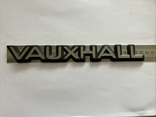 Vauxhall Badge Logo Emblem Classic Black & Silver 90320119 DAMAGED