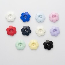 10 x Flower Buttons 11.5mm and