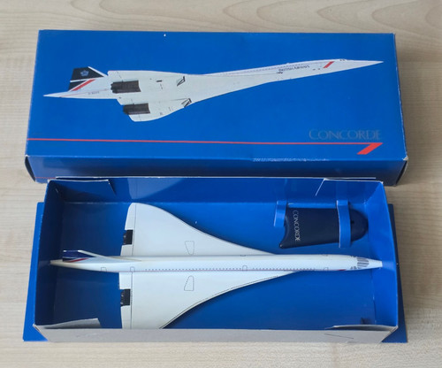 Vintage concorde model plane - concorde,
