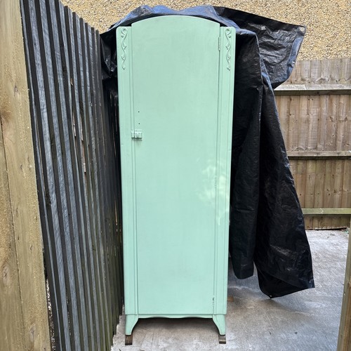 Vintage 1930s single door - single,