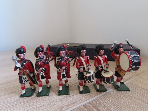 Blenheim military models b37 - blenheim,