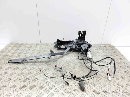 Mercedes slk r172 rear - slk, left