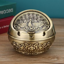 Vintage Decorative Windproof Ashtray with Lid for Cigarettes Metal Portable Ciga