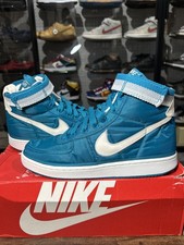 Size 10 - Nike Vandal Supreme