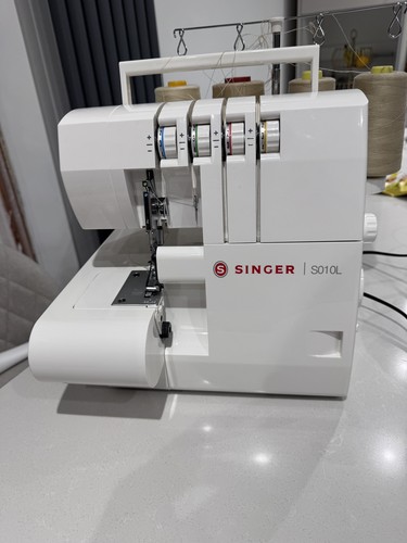 Singer s010l four - s010l,