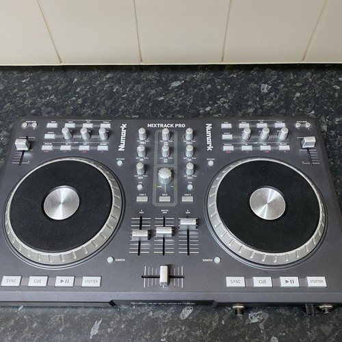Numark mixtrack pro mixing - numark,