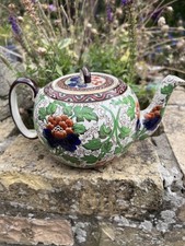 Antique Royal Doulton Globe chrysanthemum pattern Teapot D2225 early 1900