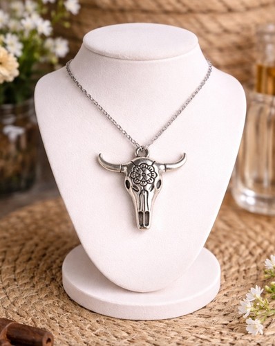 Sterling silver plated - 24”,