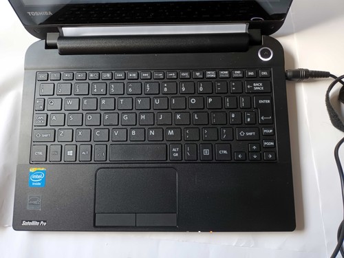 Toshiba notebook running - notebook, linux