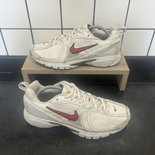 Nike Dart 5 2007 - Size 7.5