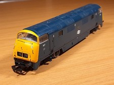Lima OO Gauge Class 42 Warship