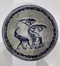 Vintage Hand Crafted Soapstone Bowl Elephants