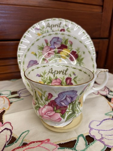 1970 royal albert flowers - royal,
