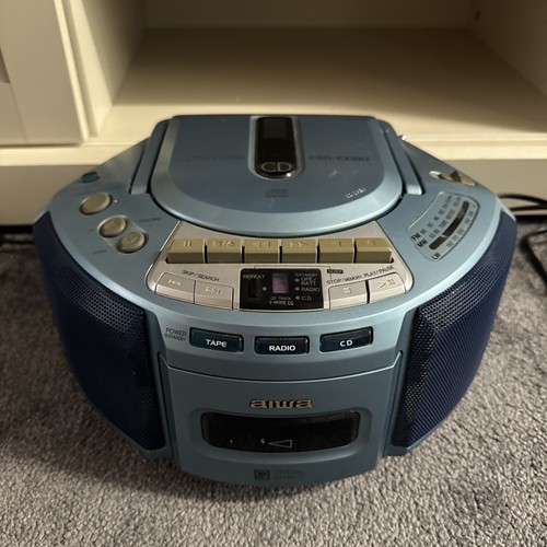 Aiwa compact disk stereo - aiwa,