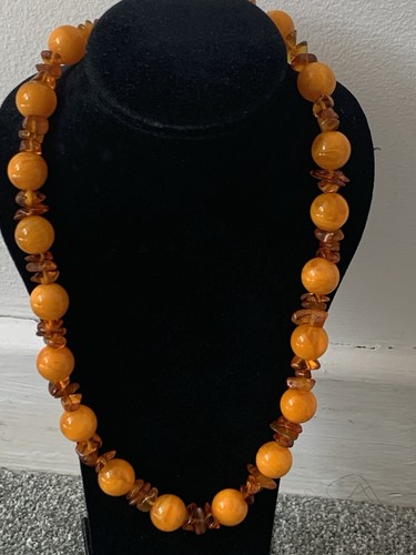 Amber resin beads - amber, &
