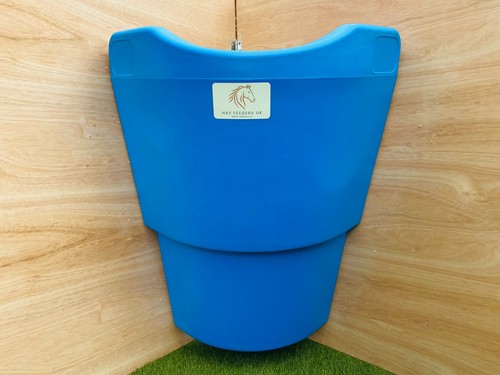 Hay feeder wall mounted - mounted,