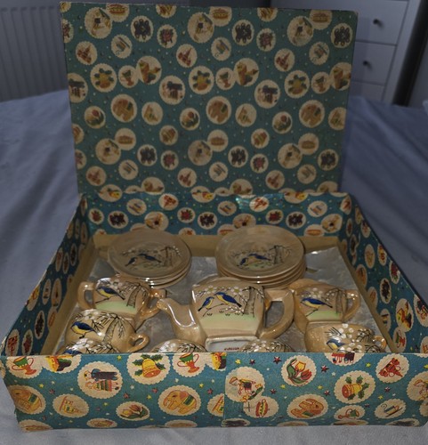 Vintge luster ware - luster, tea