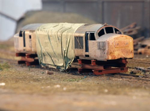 Scrapyard locomotive oo - locomotive,