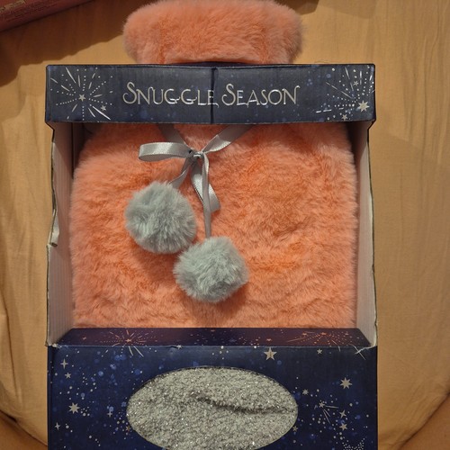 Brand new snuggle set hot - snuggle,