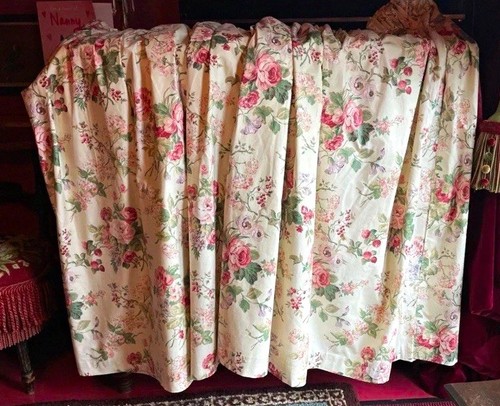 Vintage laura ashley - laura,