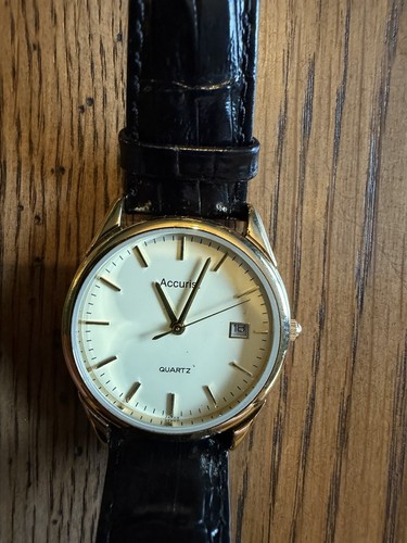 Accurist quartz analogue watch - accurist,